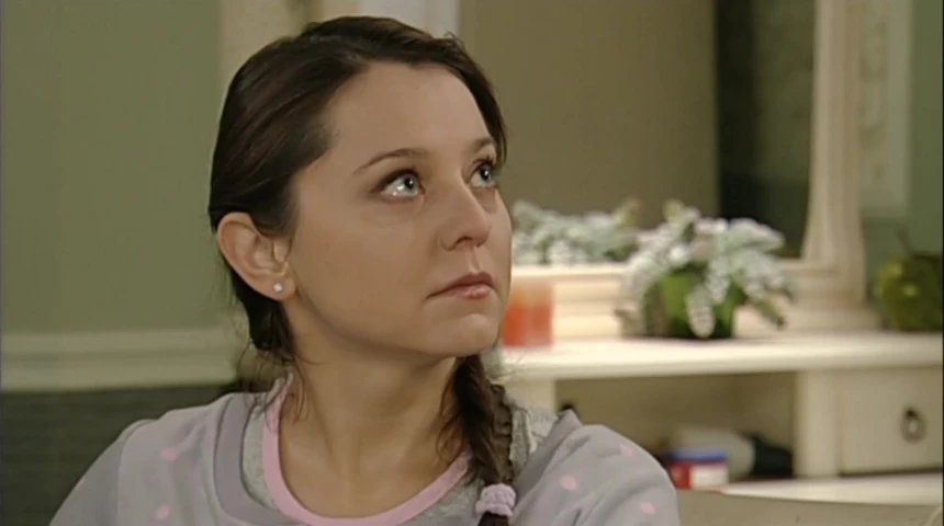 Кадры из сериала Универ (2008)