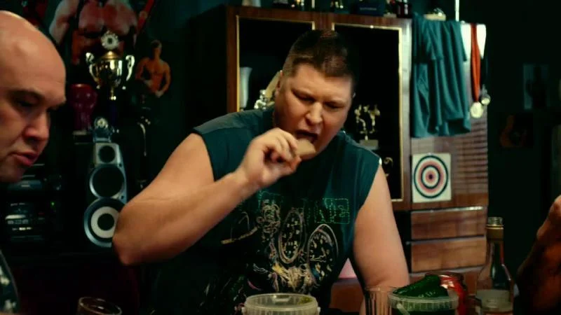Кадры из сериала СашаТаня (2013)
