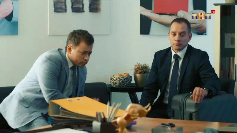 Кадры из сериала СашаТаня (2013)