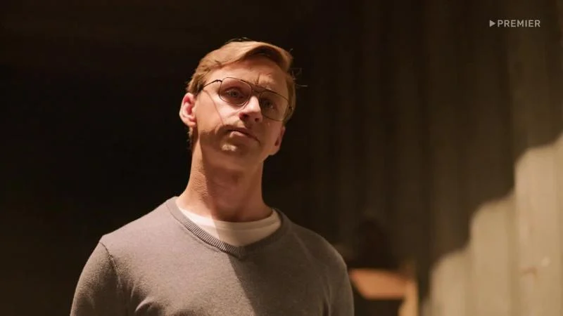 Кадры из сериала Универ. 13 лет спустя (2024)