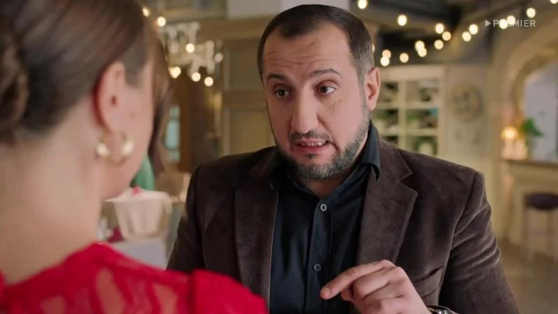 Кадры из сериала Универ. 13 лет спустя (2024)